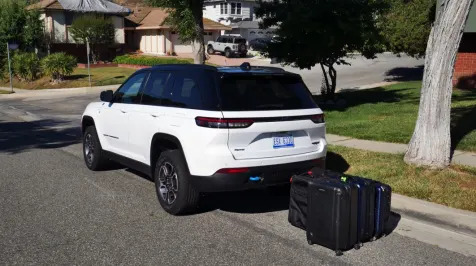 <h6><u>Jeep Grand Cherokee Luggage Test: How much cargo space?</u></h6>